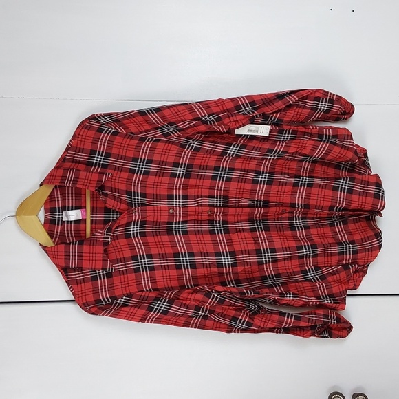 No Boundaries Tops - No Boundaries- Soft & Silky Plaid Button Down tops red/black set of 2!  Sz.XXL